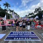 gabriela-kilos-protesta