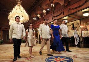 Pamilya Duterte pro-China hanggang sa negosyo