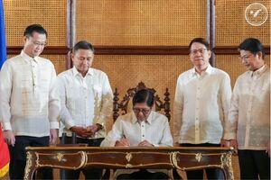 Batas pirmado na para sa libreng college education